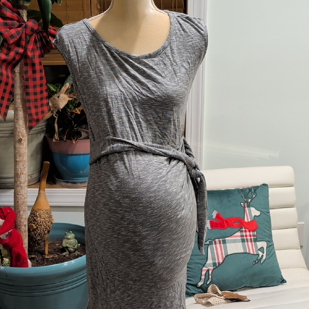A Pea in the Pod Charcoal Maternity Midi Dress